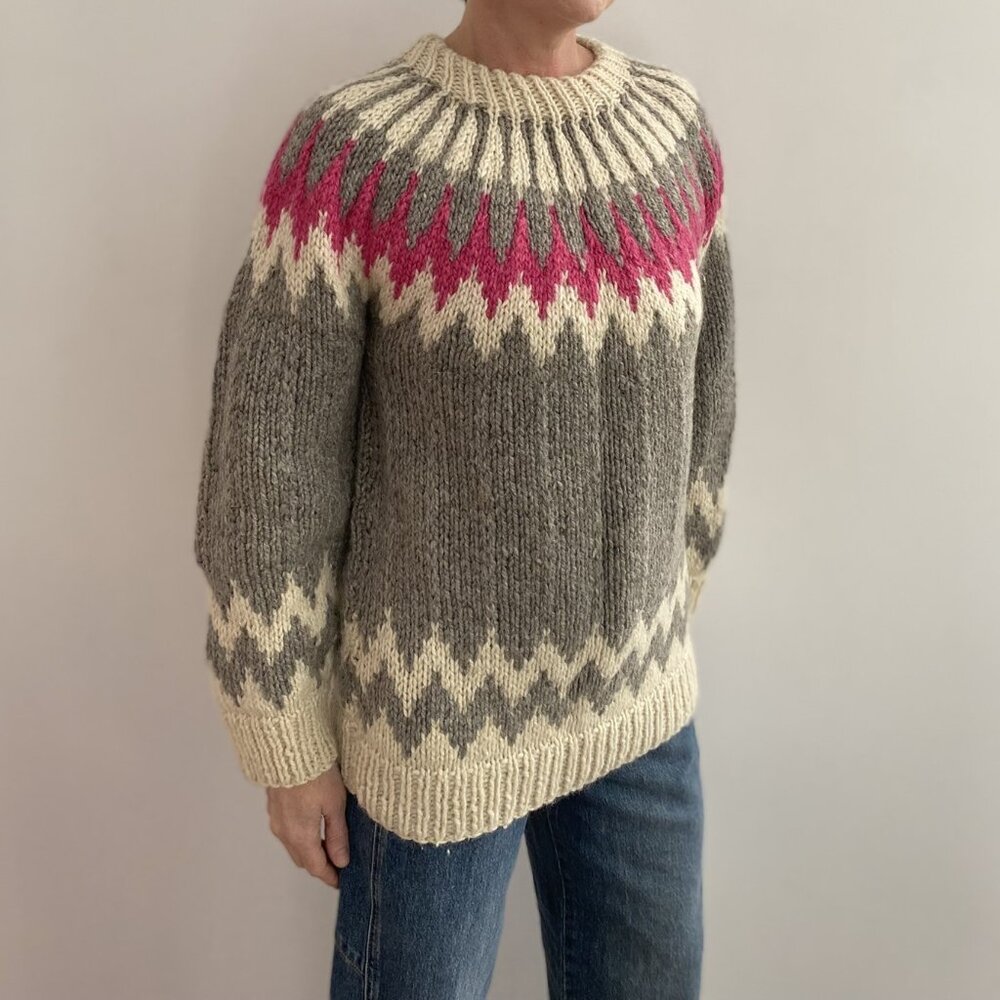 Vintage Fair Isle Wool Sweater – Pink Grey Chunky Knit Handmade – Heavy Weight W